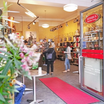 Der Eingangsbereich von Kessel´s Espresso Studio